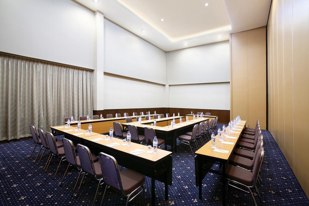 Amaris Hotel Muara Bungo - Jambi Exteriör bild