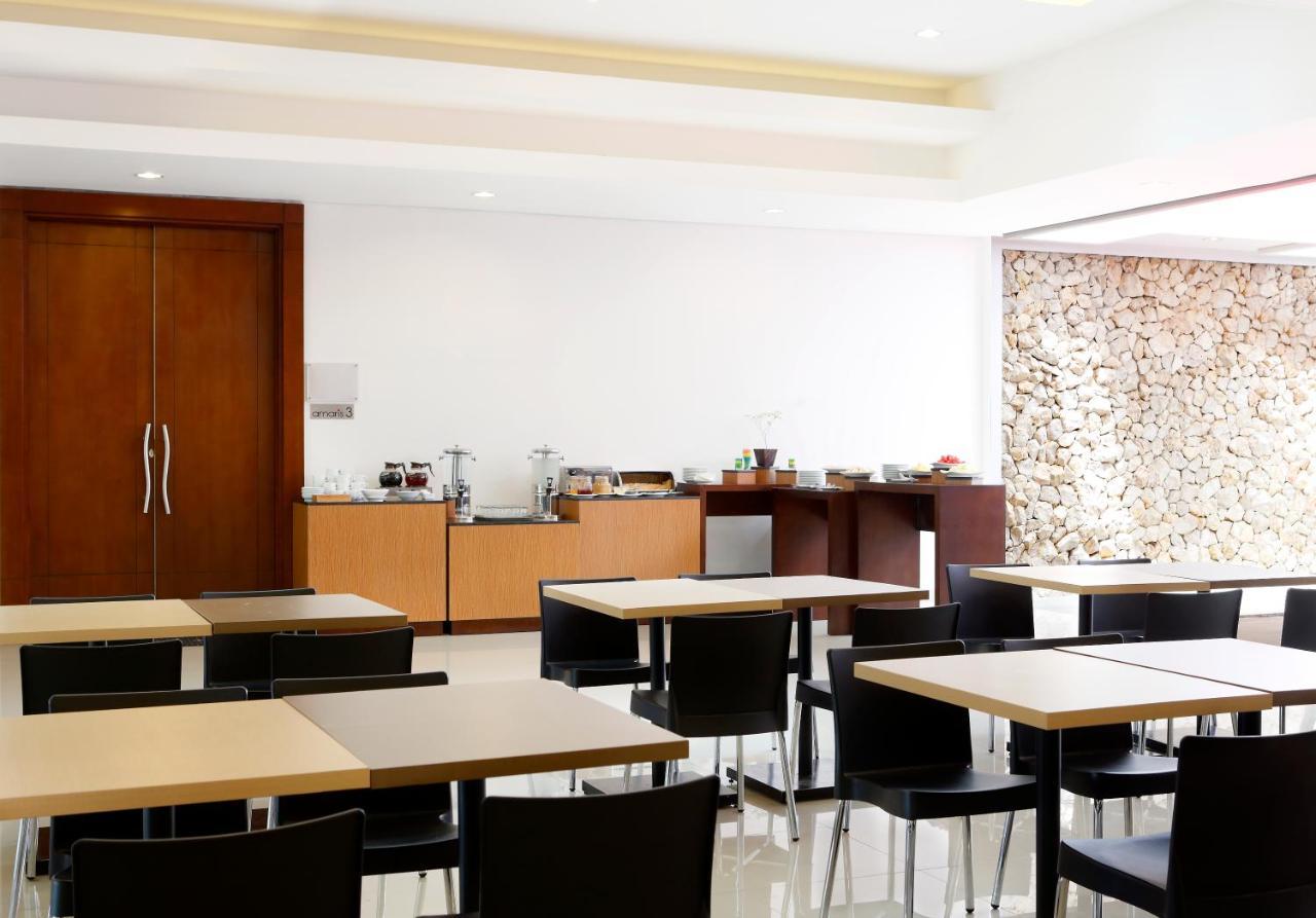 Amaris Hotel Muara Bungo - Jambi Exteriör bild