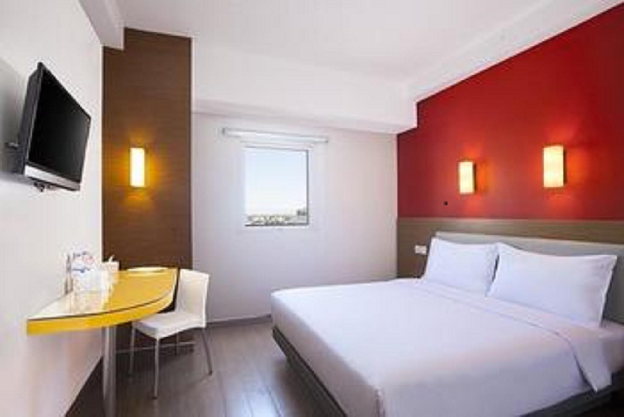 Amaris Hotel Muara Bungo - Jambi Exteriör bild
